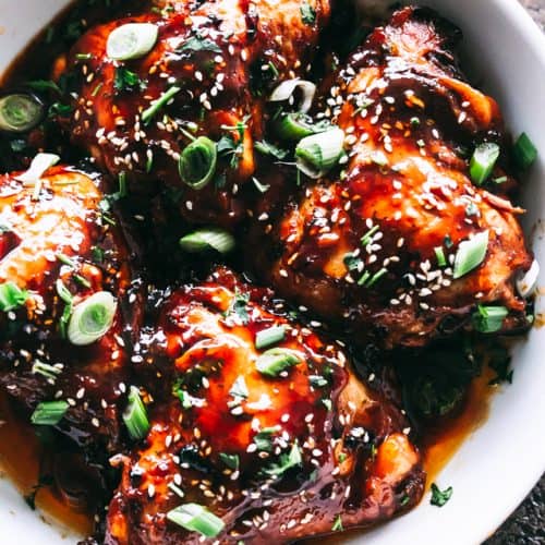 Instant Pot Honey Garlic Chicken Recipe - Sweet, savory, tender and OH SO juicy chicken thighs prepared with the most amazing honey garlic sauce and cooked in an Instant Pot. Dinner, from start to finish, will be ready in 30 minutes!